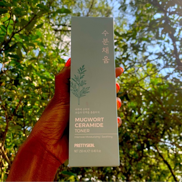 PrettySkin Mugwort Ceramide Toner (Korean Beauty) - Picture 3 of 6
